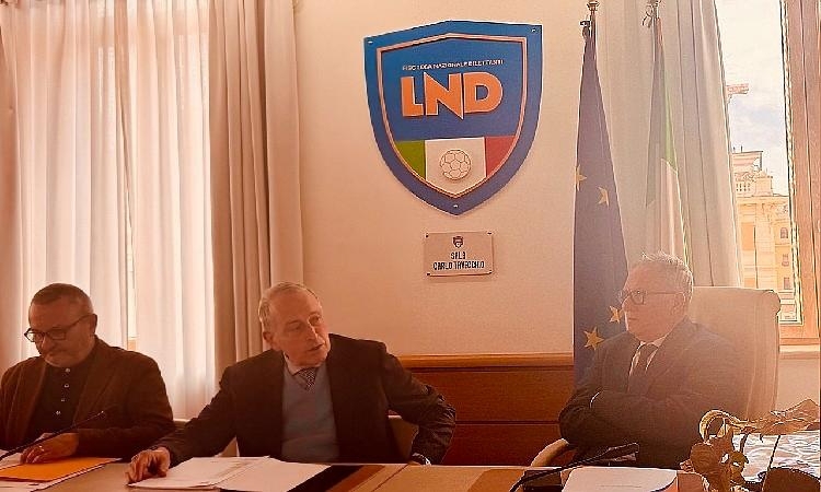 Il presidente Abete incontra i Commissari di Campo della LND. Dal 12 febbraio al via le manifestazioni agonistiche di Lega con la Fase Nazionale della Coppa Italia