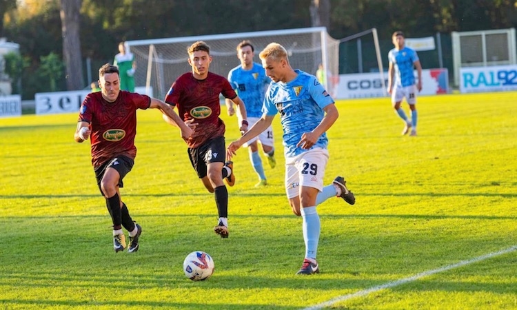 Livorno-Poggibonsi in diretta il 23 marzo su Vivo Azzurro Tv