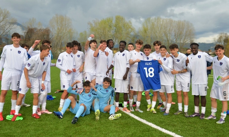 Viareggio Cup, dentro o fuori: l’Under 18 Serie D sfida UYSS New York per un posto nei quarti