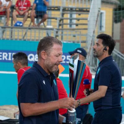 Napolivsviareggio 00011