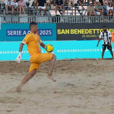 Napolivsviareggio 00018