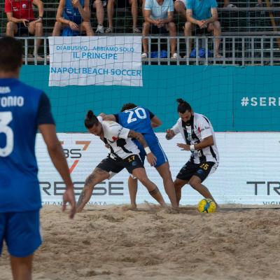Napolivsviareggio 00023