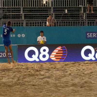 Napolivsviareggio 00043