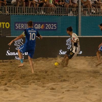 Napolivsviareggio 00057